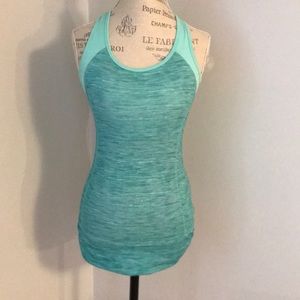 Athletic tank top
